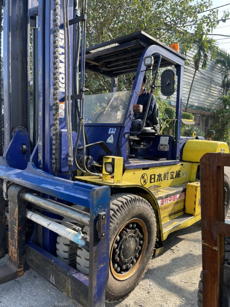 Xe nâng dầu Komatsu 11,5 tấn