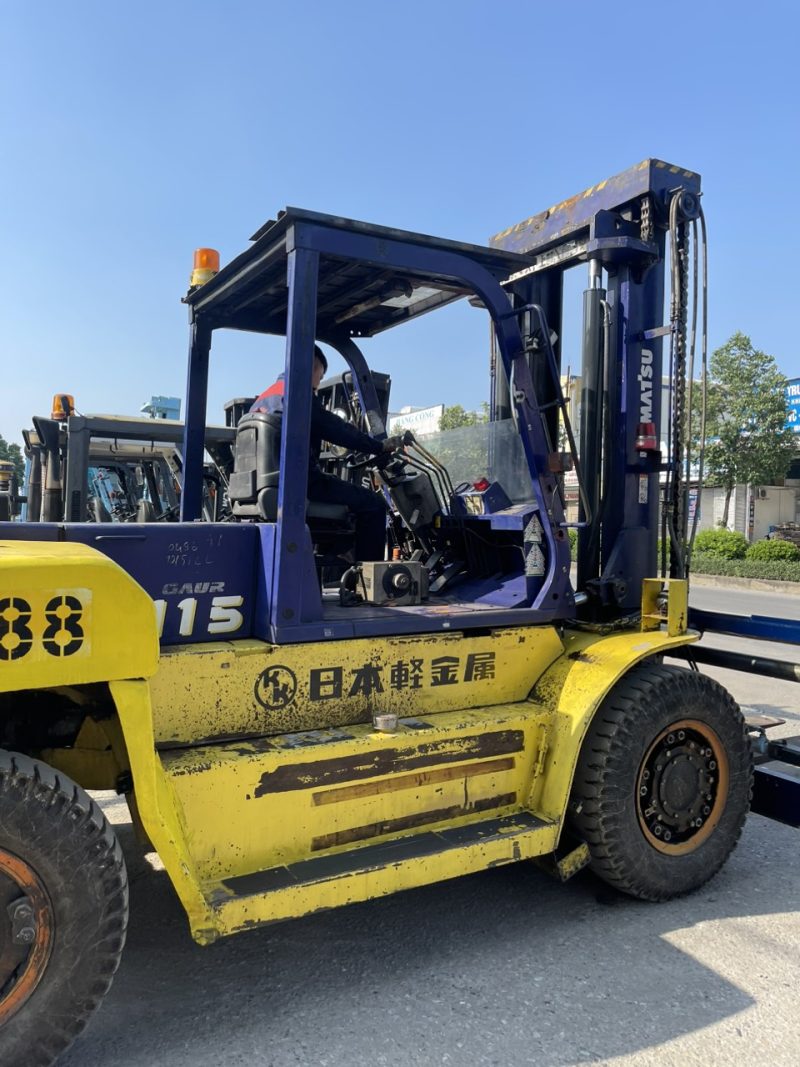 Xe nâng dầu Komatsu 11,5 tấn