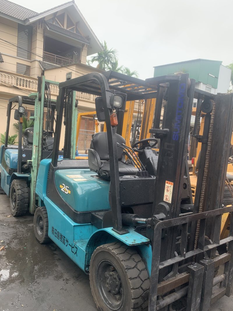 Xe nâng dầu Sumitomo 2,5 tấn