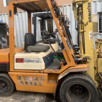 Xe nâng dầu Komatsu 3 tấn