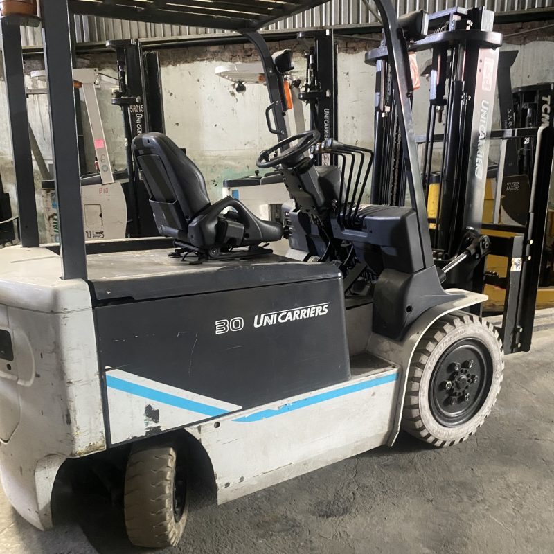 Xe Nâng Điện Unicarriers 3 Tấn