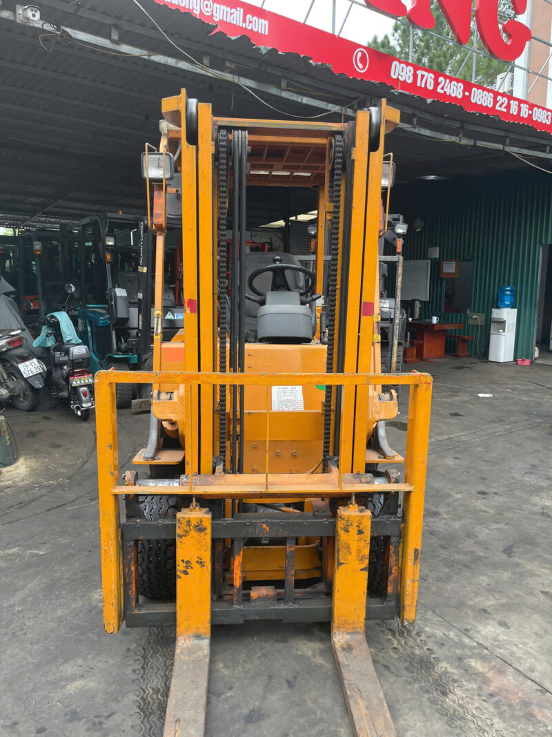 Xe Nâng Điện Ngồi Lái TCM 2 Tấn