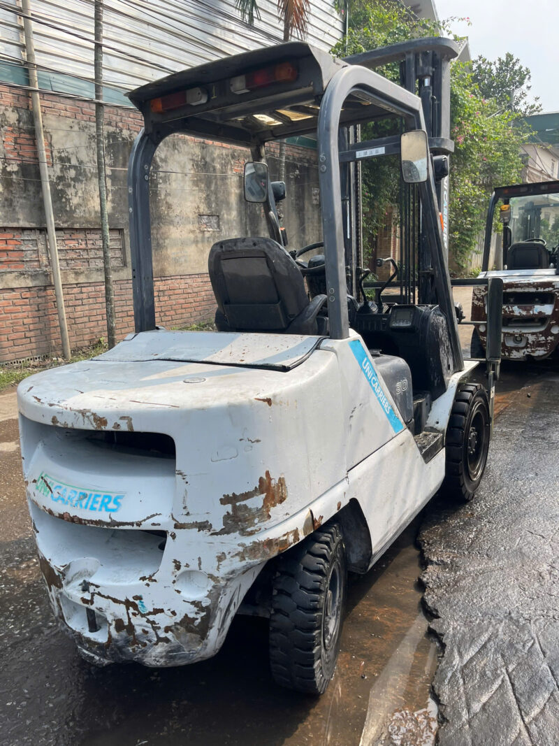Xe Nâng Dầu Unicarriers 3 Tấn