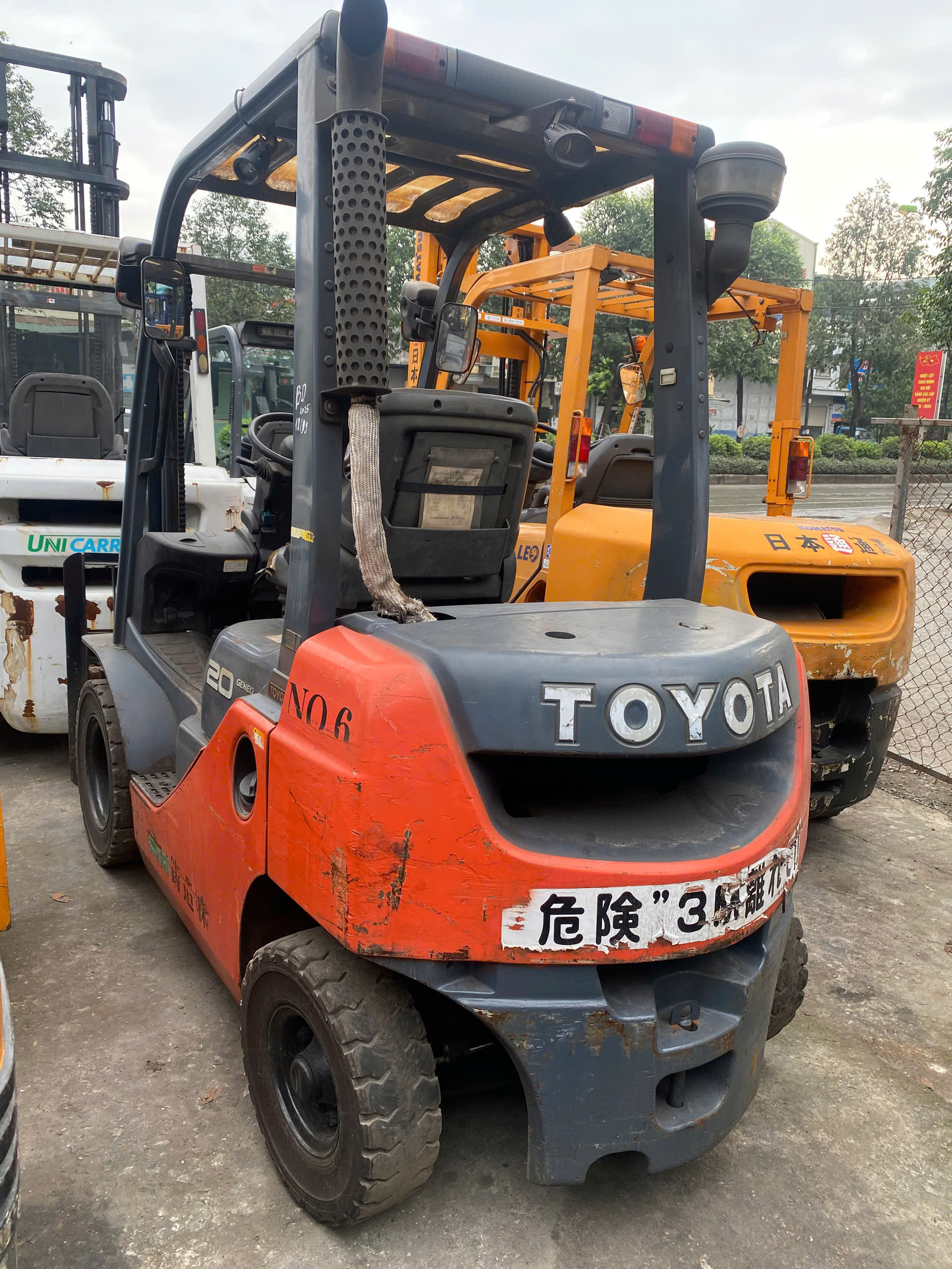 Xe Nâng Dầu Toyota 2 Tấn Xe Nâng Dầu Toyota 2 Tấn