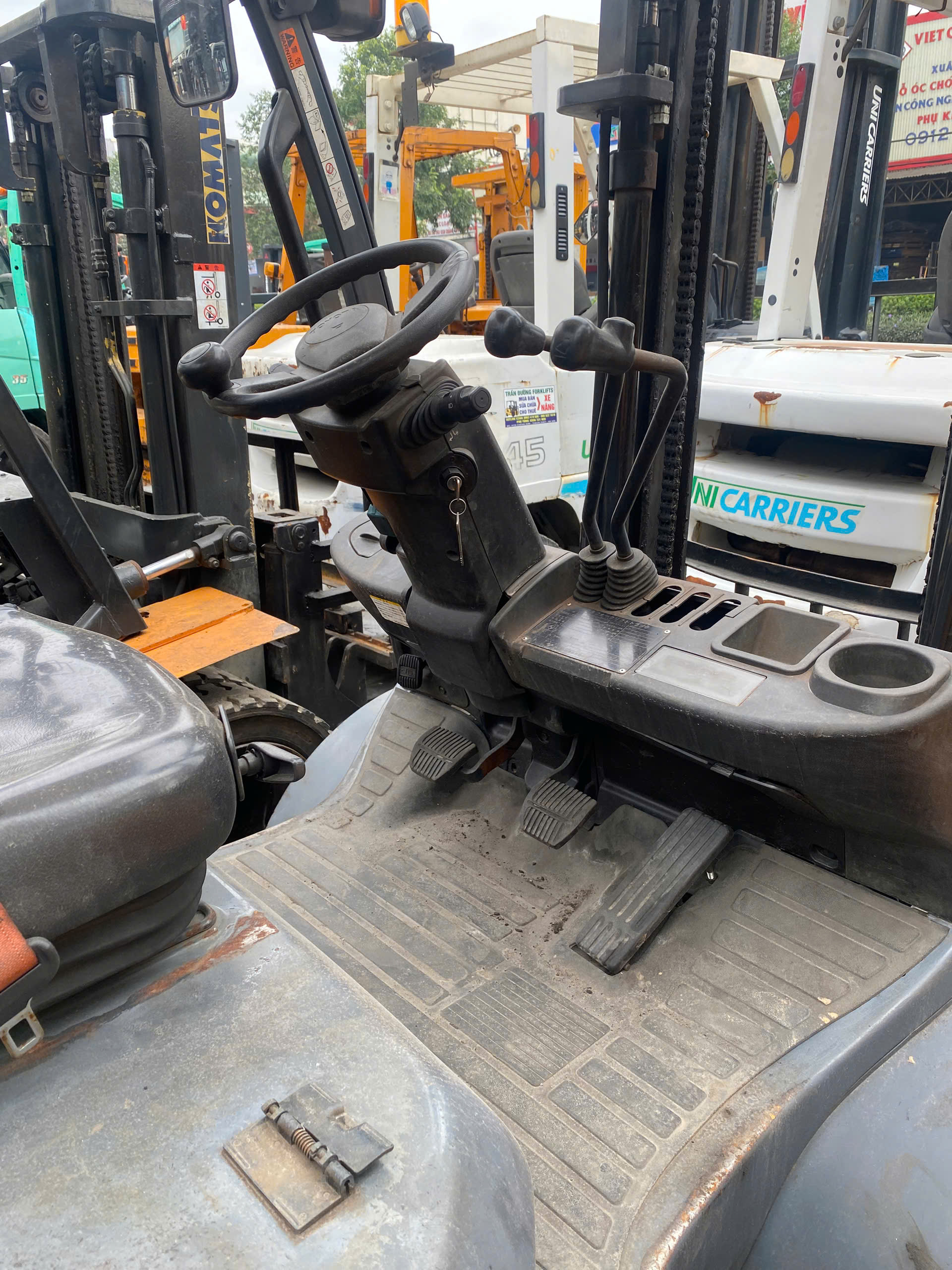 Xe Nâng Dầu Toyota 2 Tấn Xe Nâng Dầu Toyota 2 Tấn