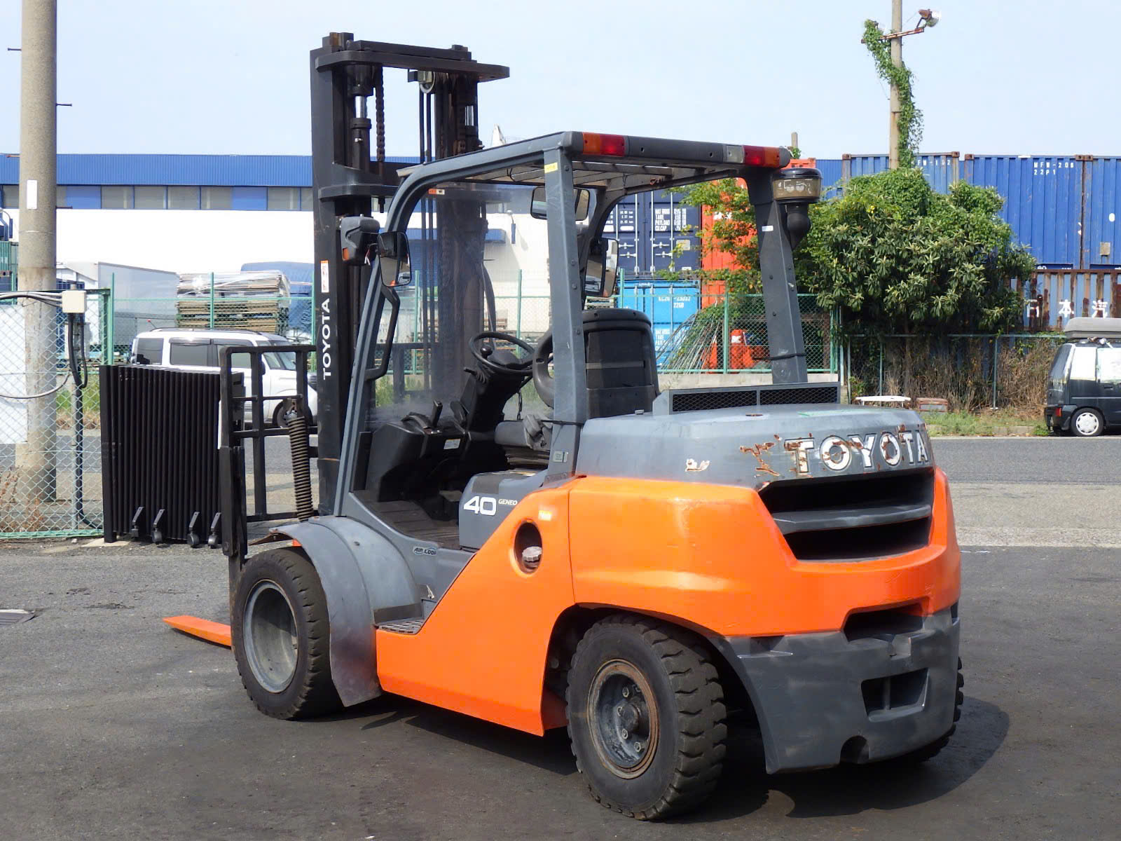 Xe Nâng Dầu Toyota 4 Tấn Xe Nâng Dầu Toyota 4 Tấn