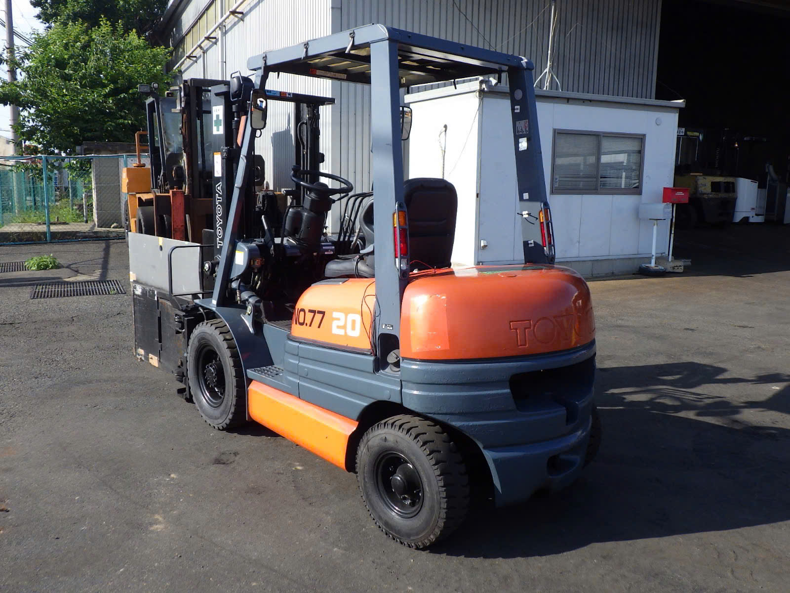 Xe Nâng Xăng Toyota 2 Tấn Xe Nâng Xăng Toyota 2 Tấn